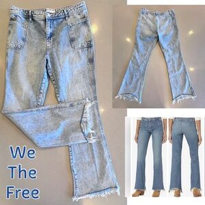 We The Free Izzy  Flare Jeans Distressed Hem Blue Women's Size 30